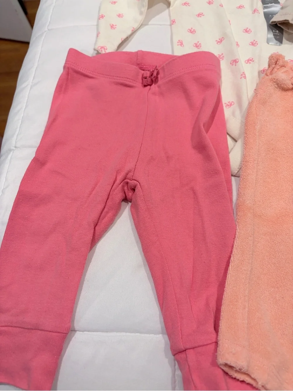 GAP Girls Pink Peach Teal Cream Mix Bottoms and Tops Set